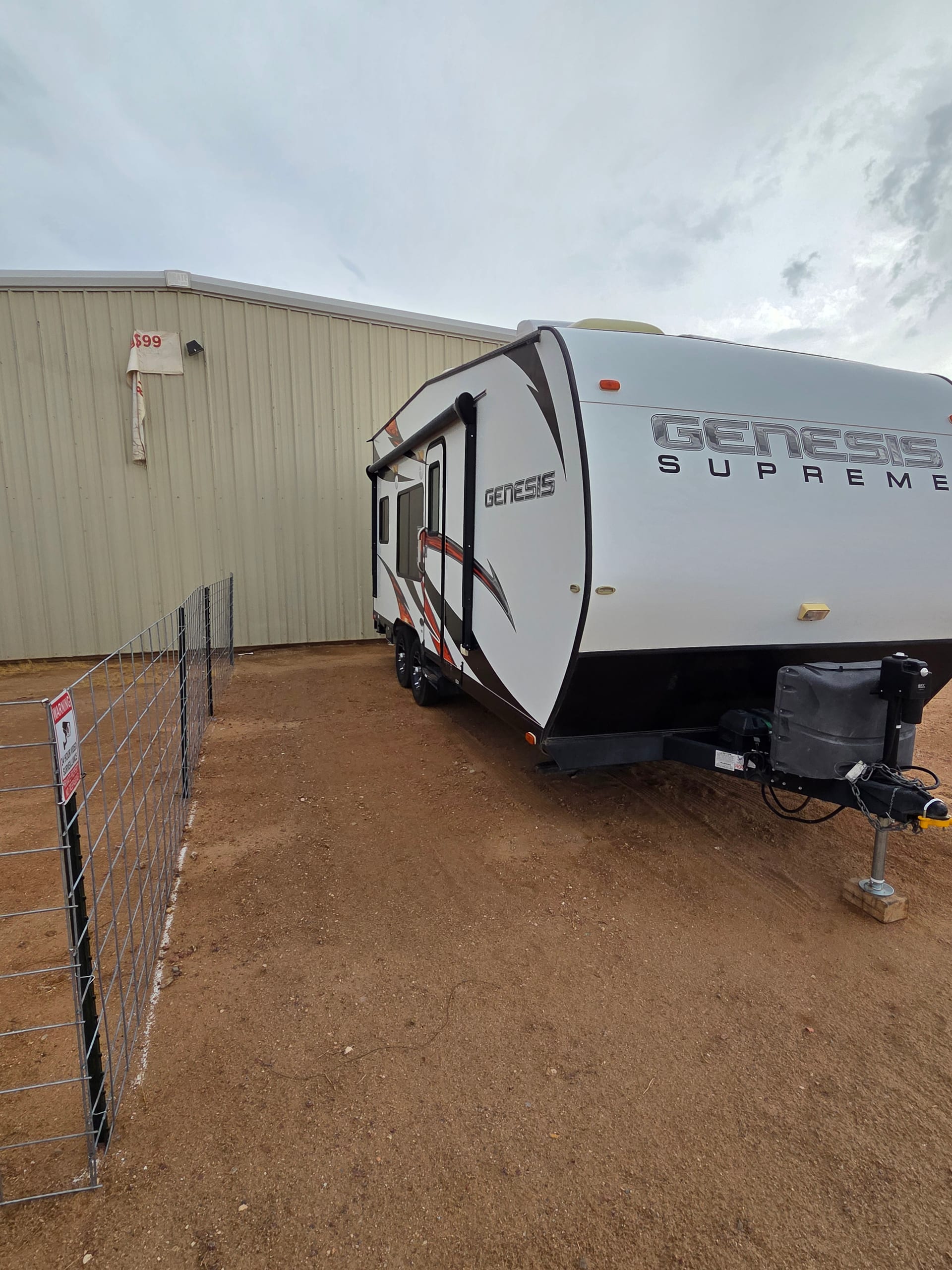RV storage at Golden Valley Storage in Golden Valley, AZ